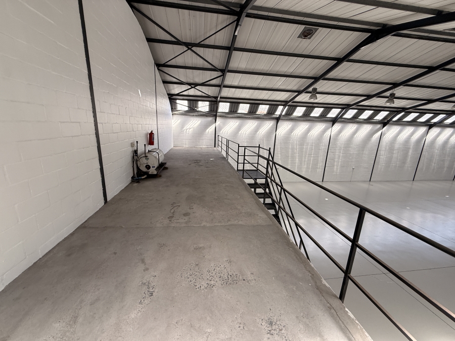 To Let Commercial Property for Rent in Parow Industrial Western Cape